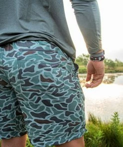Bottoms Burlebo Men's Everyday Short - Retro Duck Camo