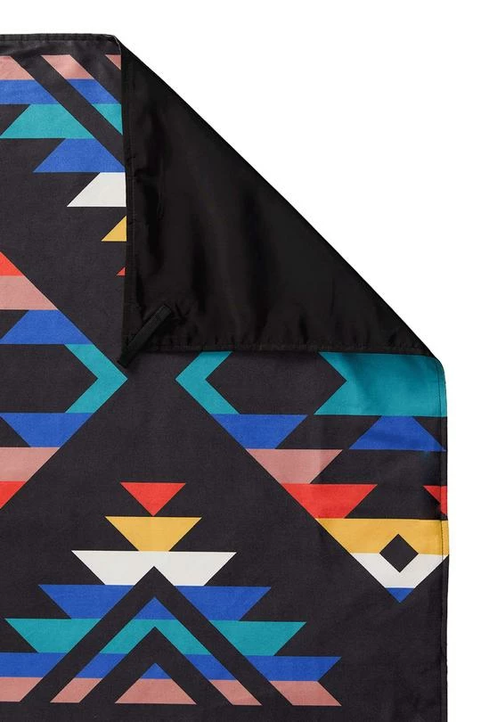 Nomadix Multi Festival Blanket - Cascades Miscellaneous 4 Nomadix Multi Festival Blanket - Cascades Miscellaneous