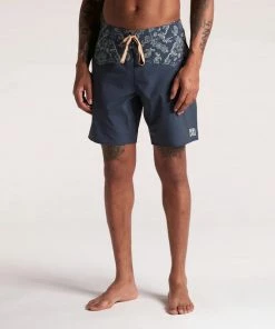 Howler Brothers Men's Los Vaqueros Boardshorts Bottoms